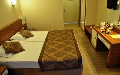 Economy Room