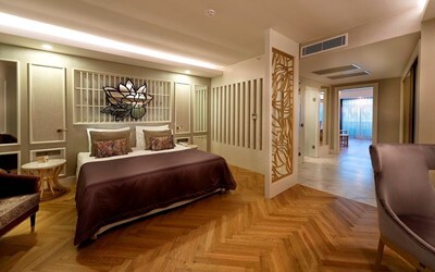 Family Room Side Sea View