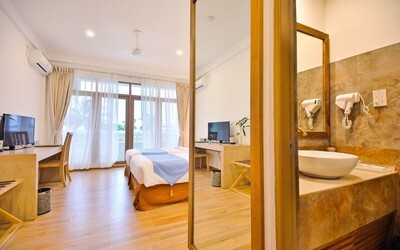 Super Deluxe Room