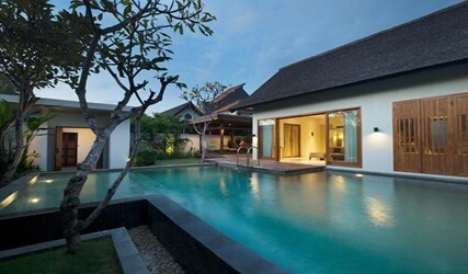 One-Bedroom Royal Courtyard Villa