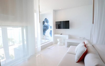 Panoramic Duplex Pool Villa