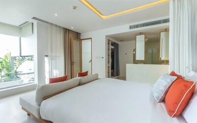 Panoramic Duplex Pool Villa
