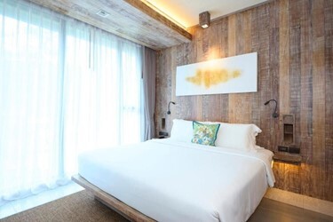 1-bedroom City View Suite