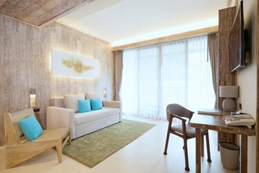 1-bedroom City View Suite