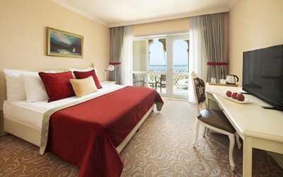 Large Deluxe Rooms