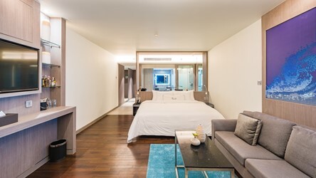 Grand Ocean Room