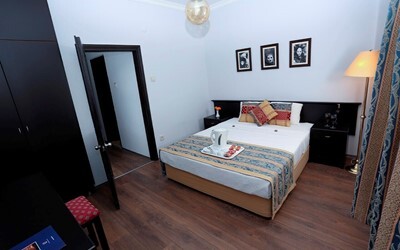 Annex Building Family Room