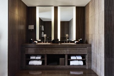 Armani Fountain Suite
