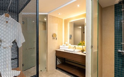 Deluxe Garden Room