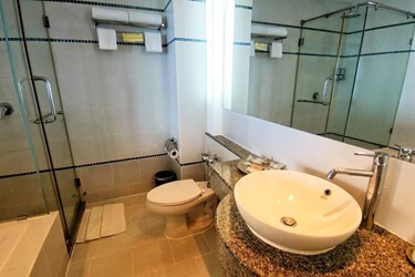 Grand Deluxe Sea View