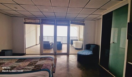 Deluxe King Suite