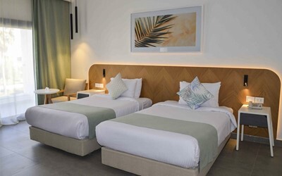 Superior Pool View Room