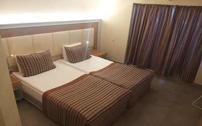 Economy Room