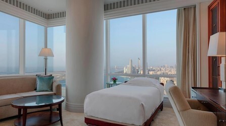 Grand Deluxe Suite