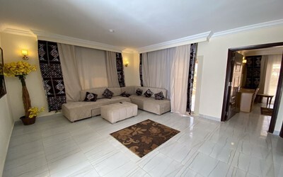 Family Suite Pool View Room 