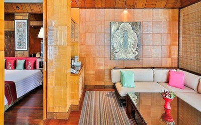 Pool Suite