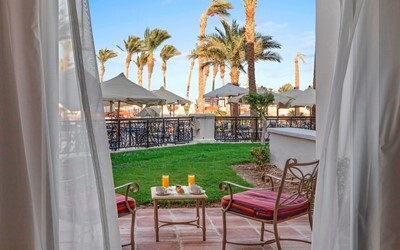 Family Interleading Room Garden View