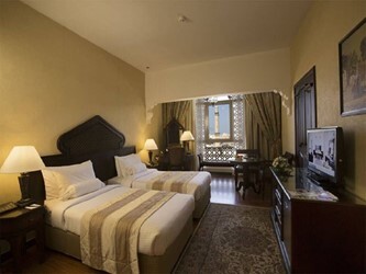 Deluxe Creek View Room