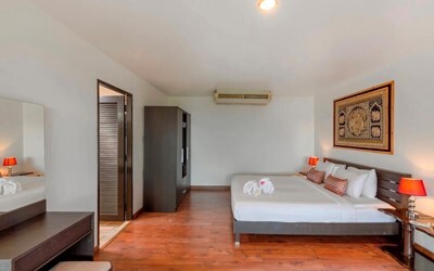 Penthouse Suite
