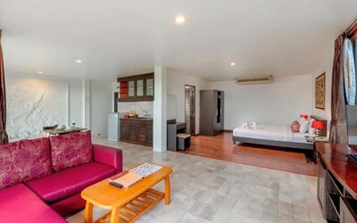 Penthouse Suite