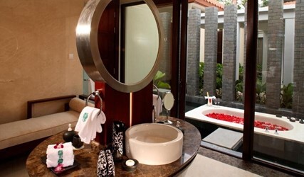 Luhuitou Bay Ocean Front Pool Villa