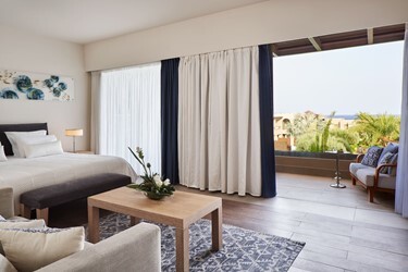 Honeymoon Suite Sea View