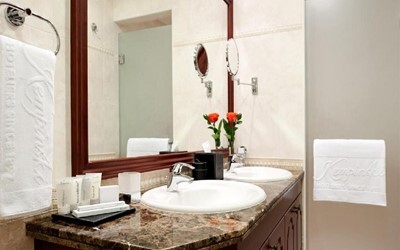 2 Bedroom Family Suite with Private Pool