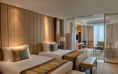 Luxury Family City View Room