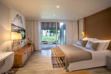 Deluxe Sea Facing Room
