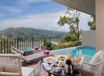 Grand View Pool Villa