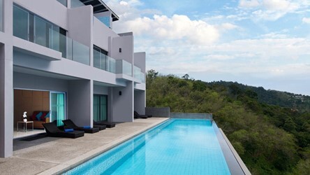 Premier Suite Pool Access