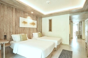 2-bedroom Garden View Suite