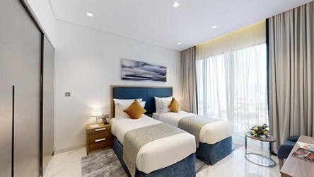 2 Bedroom Deluxe Apartment (King + Twin Bed)