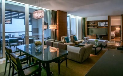 Panoramic Ocean Suite