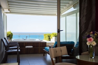 Deluxe Room with Terrace and Jacuzzi