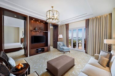 1 Bedroom Gulf Suite