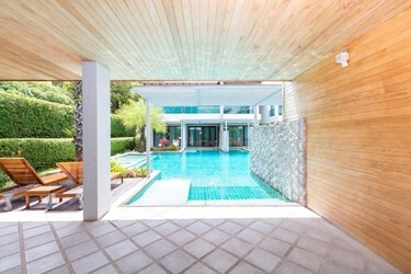 Two Bedroom Suite with Pool Access