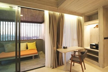 2-bedroom Corner Suite