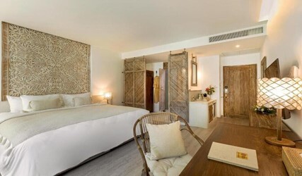 Grand Deluxe Lagoon Pool Access Room