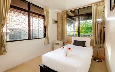 Bamboo Pool Villa
