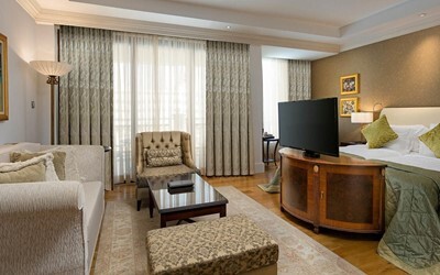 Premium Room With Pool Or Side Sea View