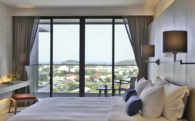 Deluxe Sea View