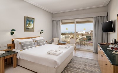 Standard Family Suite Pool Or Sea View