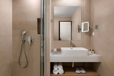 Double Room Deluxe Premium with Side Sea View