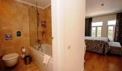 Amsterdam Luxury