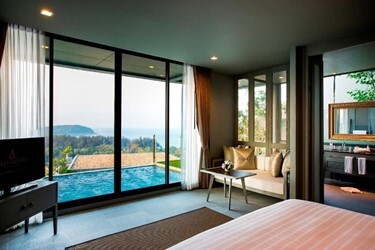 2-Bedroom Ocean View Pool Villa