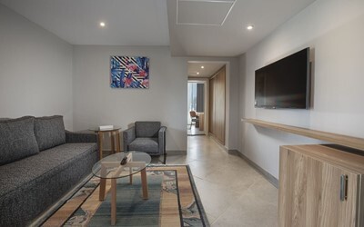 Family Suite Sea View (2 Bed Room + Living Room)