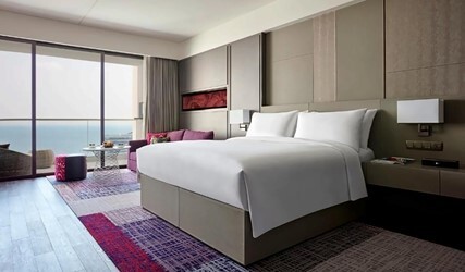 Glamorous Seascape Ocean View Room 1 King