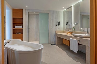 Deluxe Room Sea View