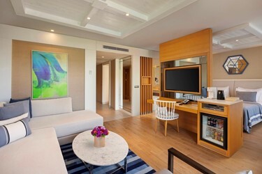 Deluxe Room Sea View